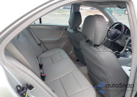 2005 Mercedes-Benz C 230 Kompressor Sport z USA, uszkodzony, nr VIN WDBRF40J95F622394